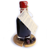 Лікер з ягід лісової ожини