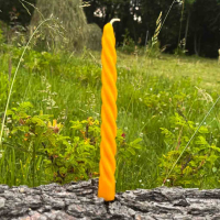 Свічка з бджолиного воску довга 